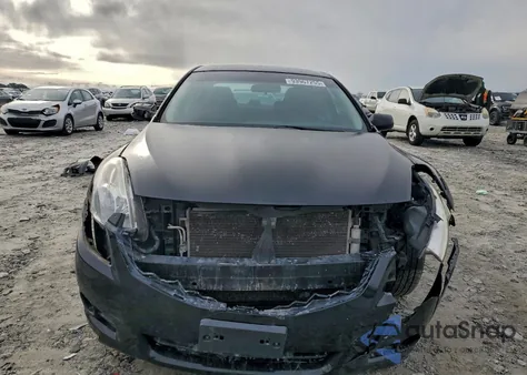 2010 Nissan Altima Base z USA, uszkodzony, nr VIN 1N4AL2AP1AN420069